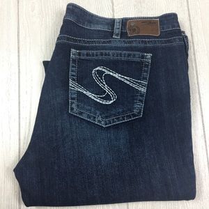 Silver Jeans Aiko Bootcut dark wash 24/31 zip fly